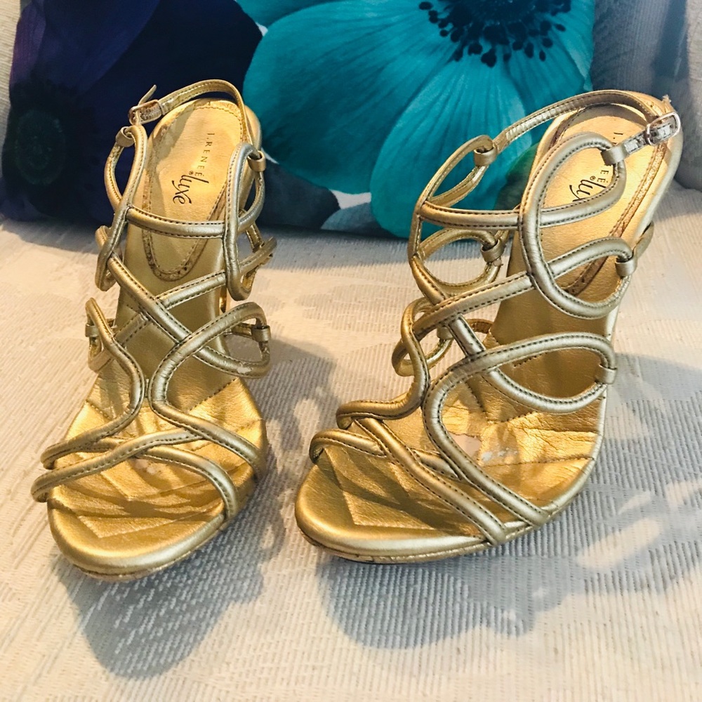 J Renee luxe  Statement gold Sandal.